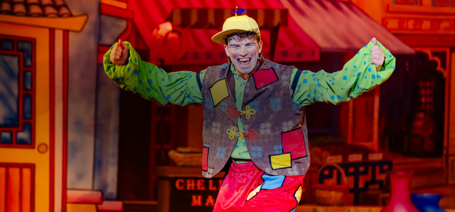 Pantomime Conventions, getting the audience involved